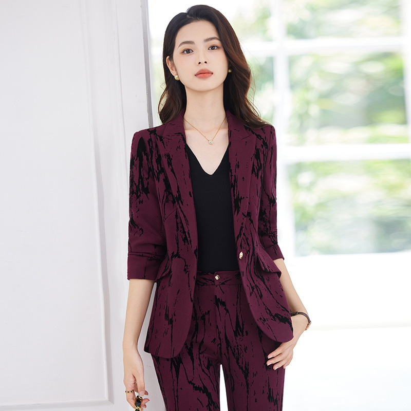 سترة بدلة راقية للنساء، نمط ال - مراجعة Women Formal Wear Look وسعره